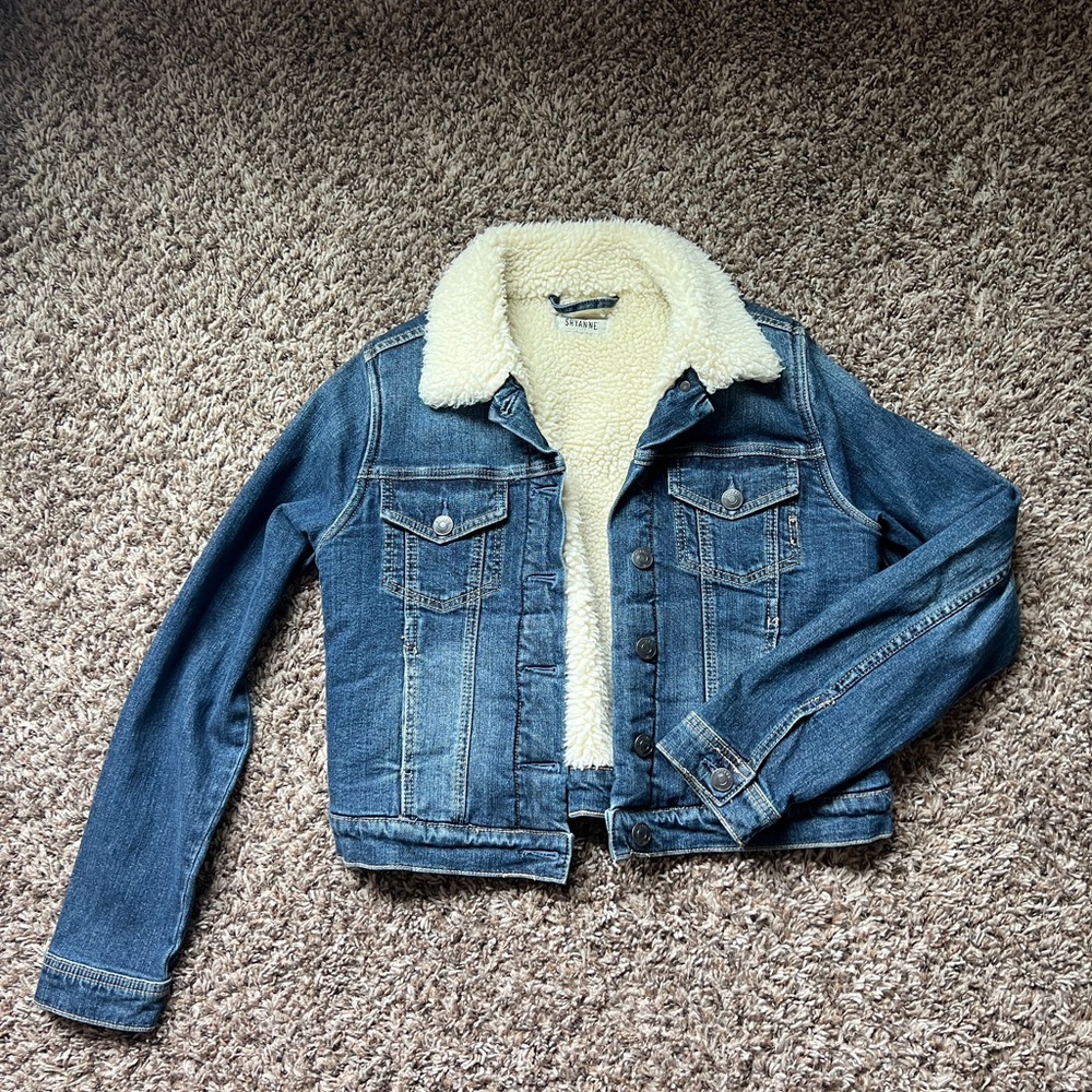 Shyanne Sherpa Lined Jean Jacket